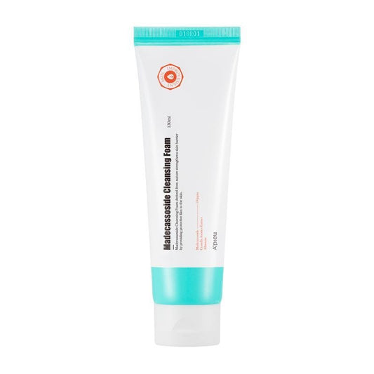 Apieu MADECASSOSIDE CLEANSING FOAM 130ML - Komiko Beauty