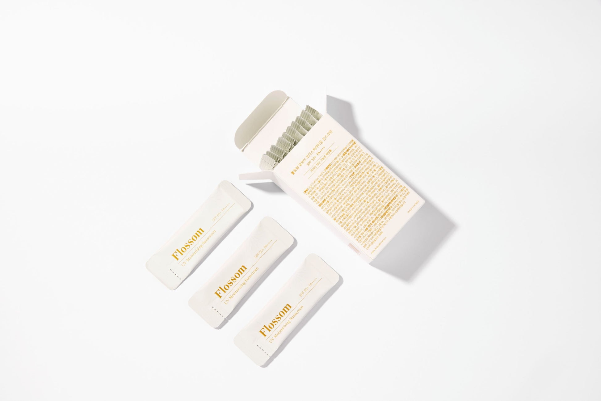 Reblocell Flossom UV Moisturising Sunscreen Pocket - 10ea / box - Komiko Beauty