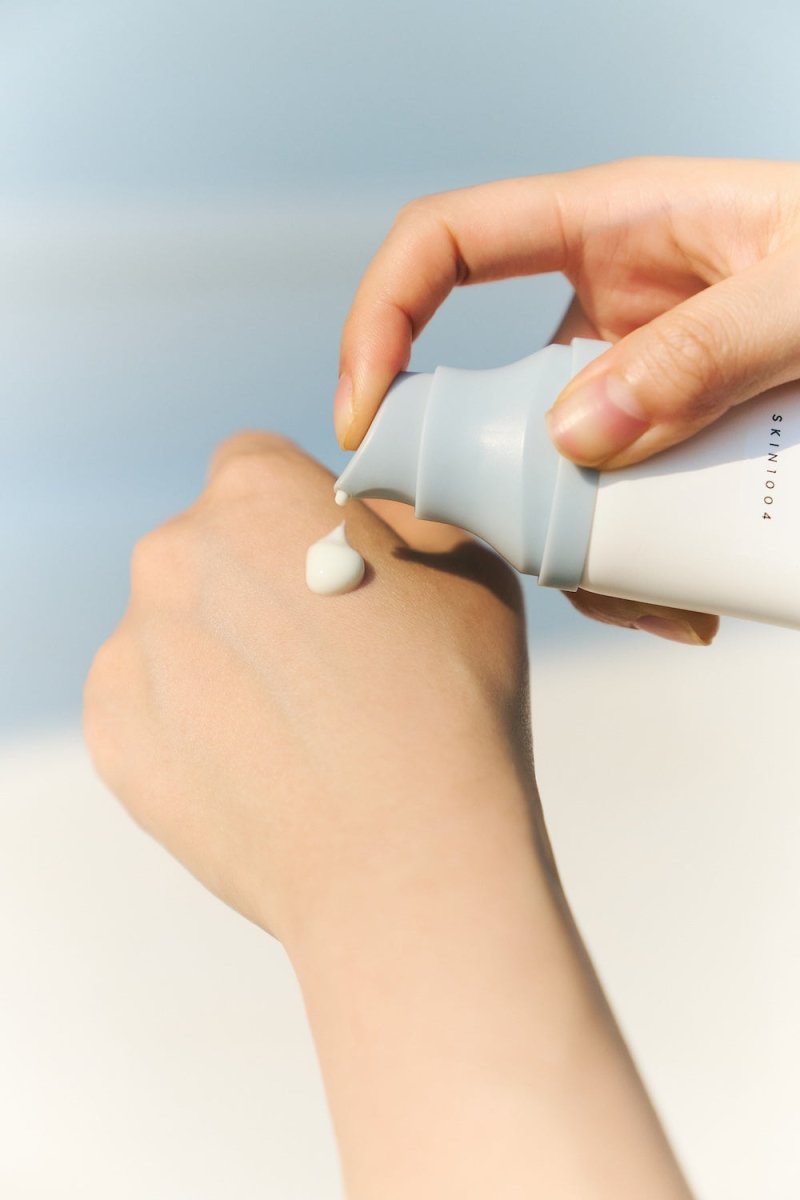 Skin1004 Madagascar Centella Hyalu - Cica Water - Fit Sun Serum 50ml - Komiko Beauty