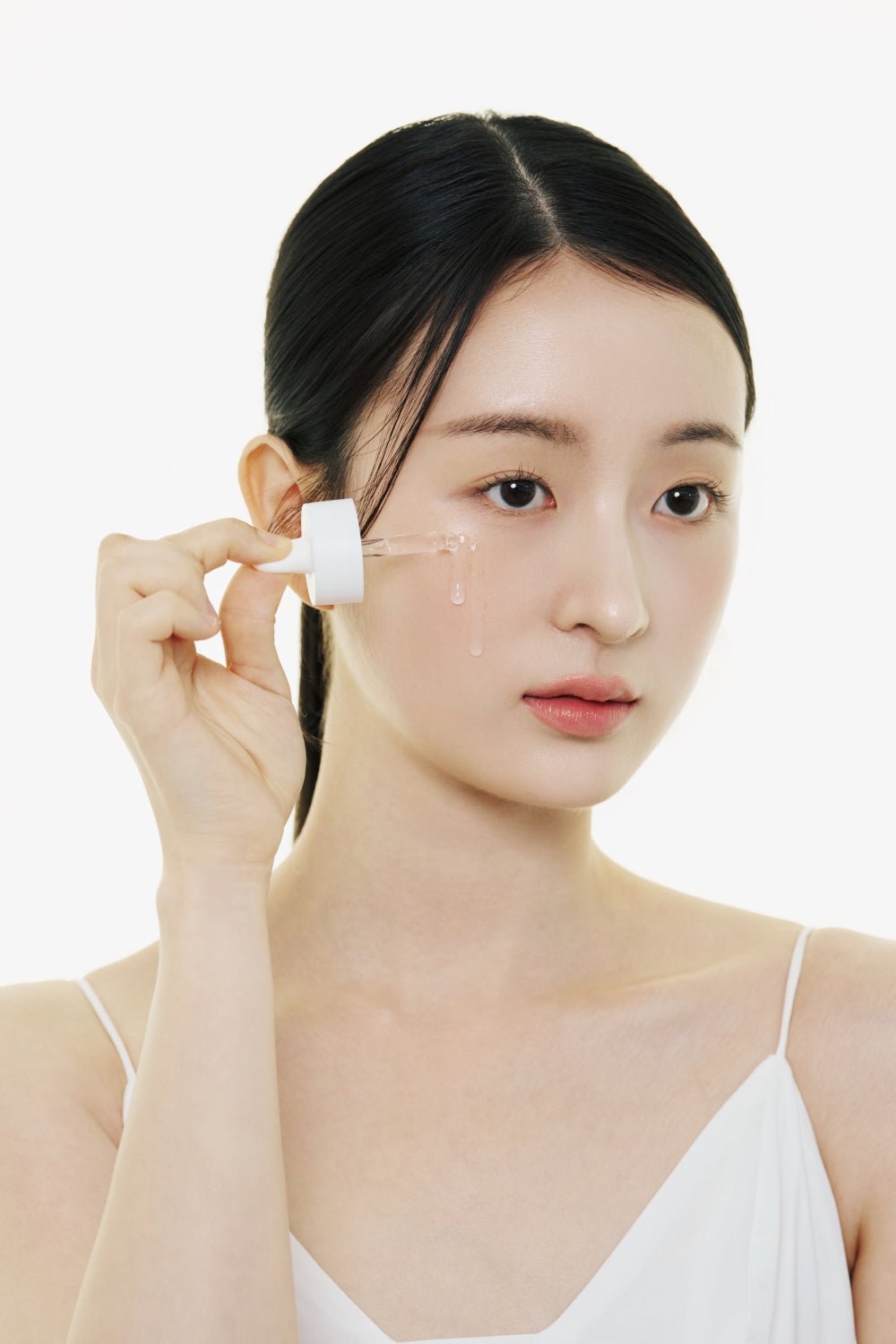 Skin1004 Madagascar Centella Niacinamide 10 Boosting Shot Ampoule 30ml - Komiko Beauty