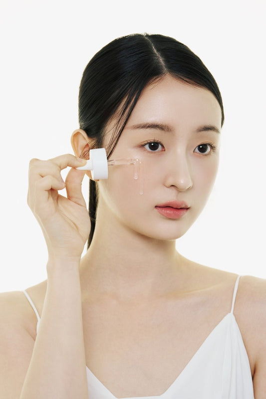 Skin1004 Madagascar Centella Niacinamide 10 Boosting Shot Ampoule 30ml - Komiko Beauty